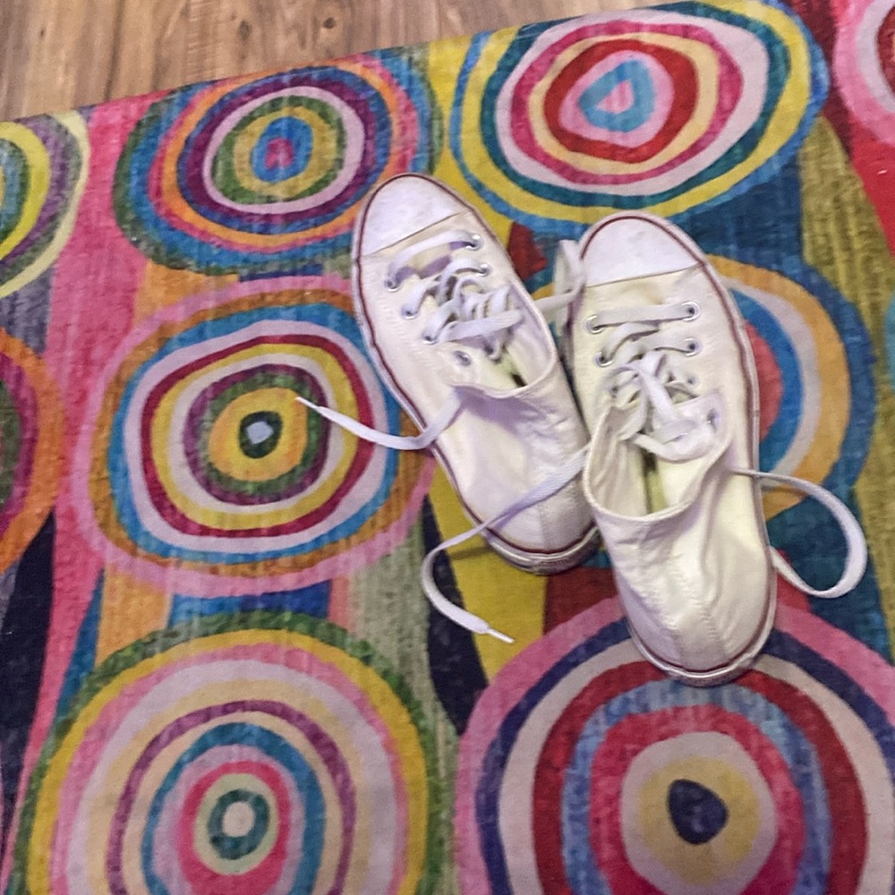 Original white All-Star Converse Chuck Taylor’s